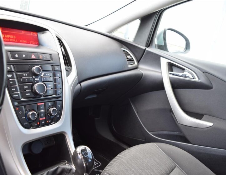 Opel Astra Kombi 1,7 l 81 kw