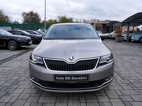 Škoda Rapid Sedan / Limuzína 999,0 70 kw