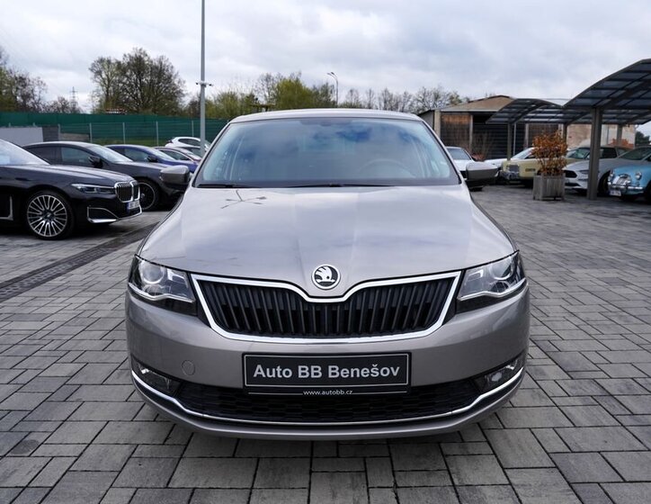 Škoda Rapid Sedan / Limuzína 999,0 70 kw