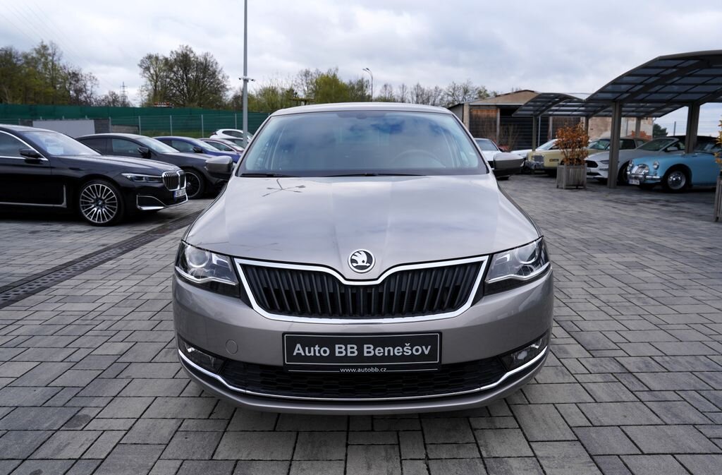 Škoda Rapid Sedan / Limuzína 999,0 70 kw
