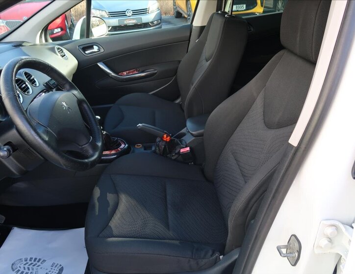 Peugeot 308 Kombi 1,6 l 80 kw