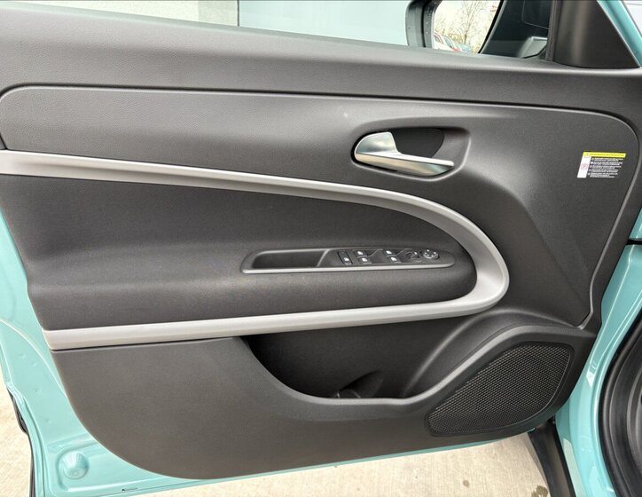 Jeep Avenger Sedan / Limuzína 1,2 l 74 kw