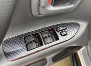 Toyota Land Cruiser SUV / Terénní 4,2 l 150 kw