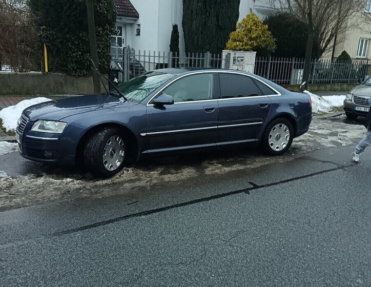 Audi A8 Sedan 0,0 0