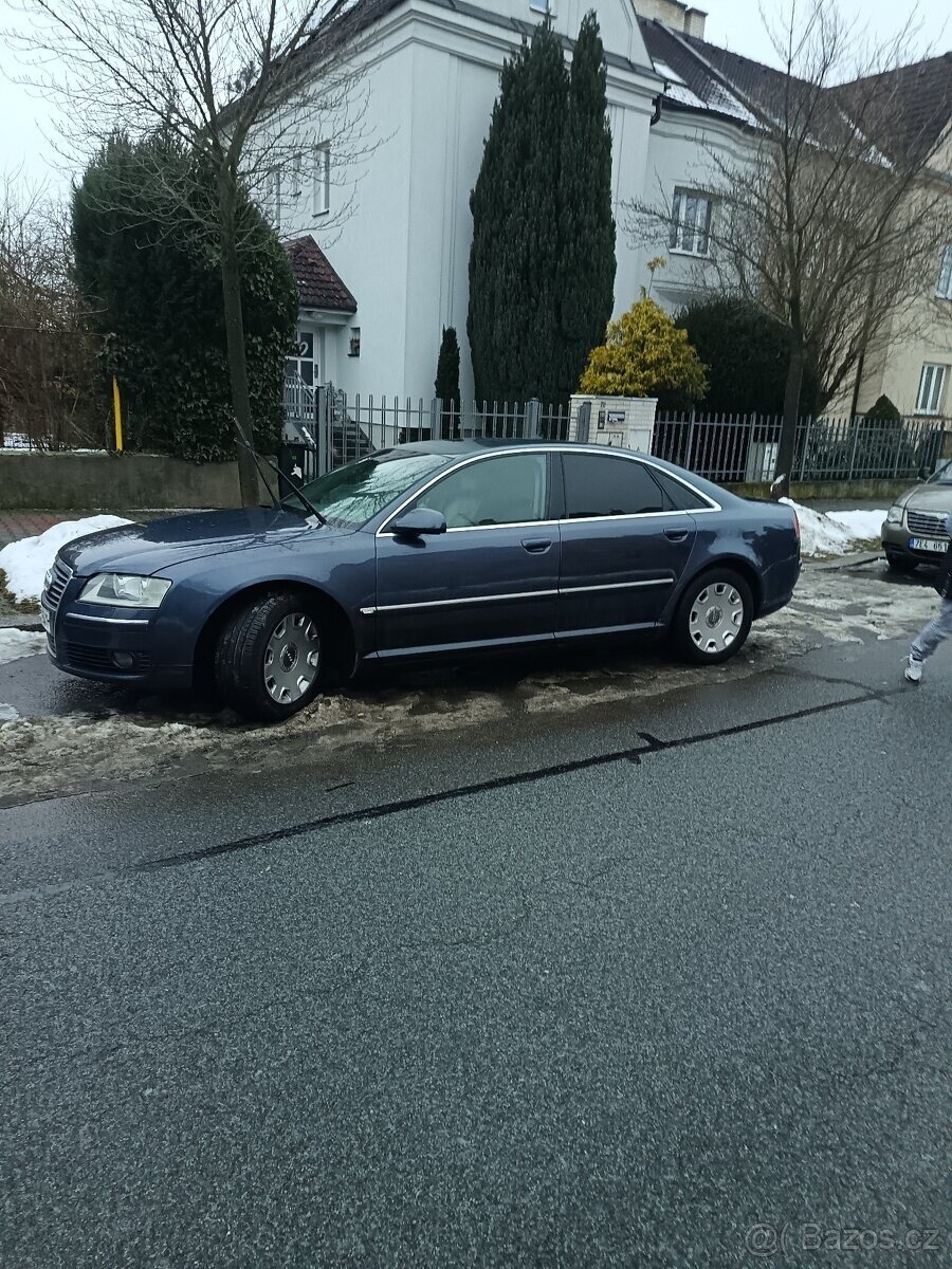 Audi A8 Sedan 0,0 0