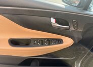 Hyundai Santa Fe SUV / Terénní 2,2 l 148 kw