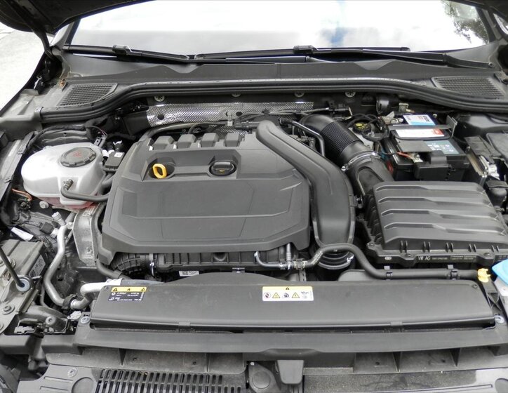 Volkswagen Golf Hatchback 1,5 l 110 kw