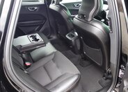 Volvo XC60 SUV / Terénní 2,0 l 110 kw