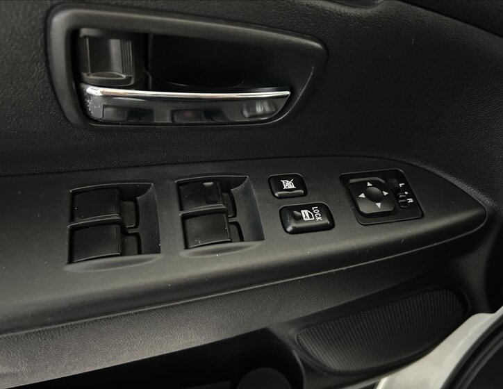 Mitsubishi ASX SUV 1,6 l 86 kw