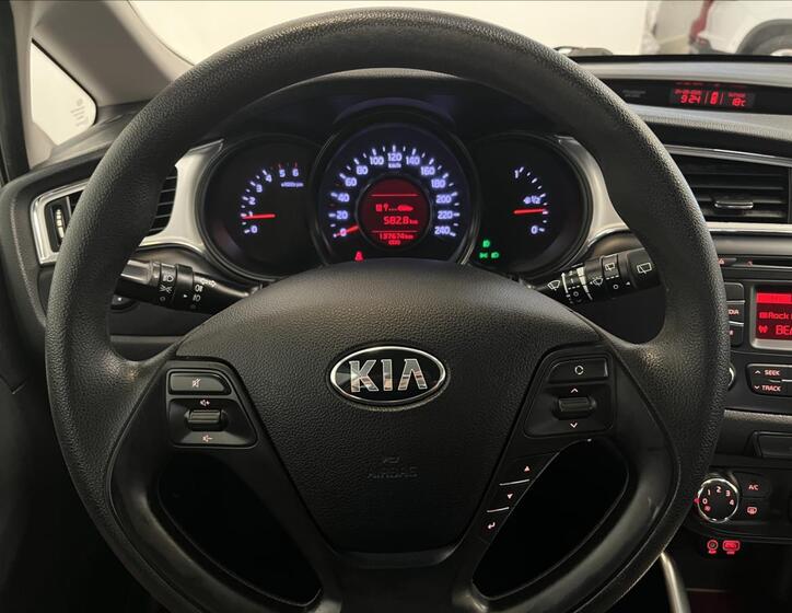 KIA Ceed 9