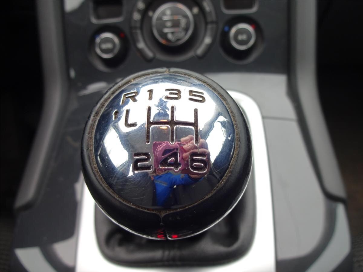 Peugeot 5008 MPV 1,6 l 115 kw