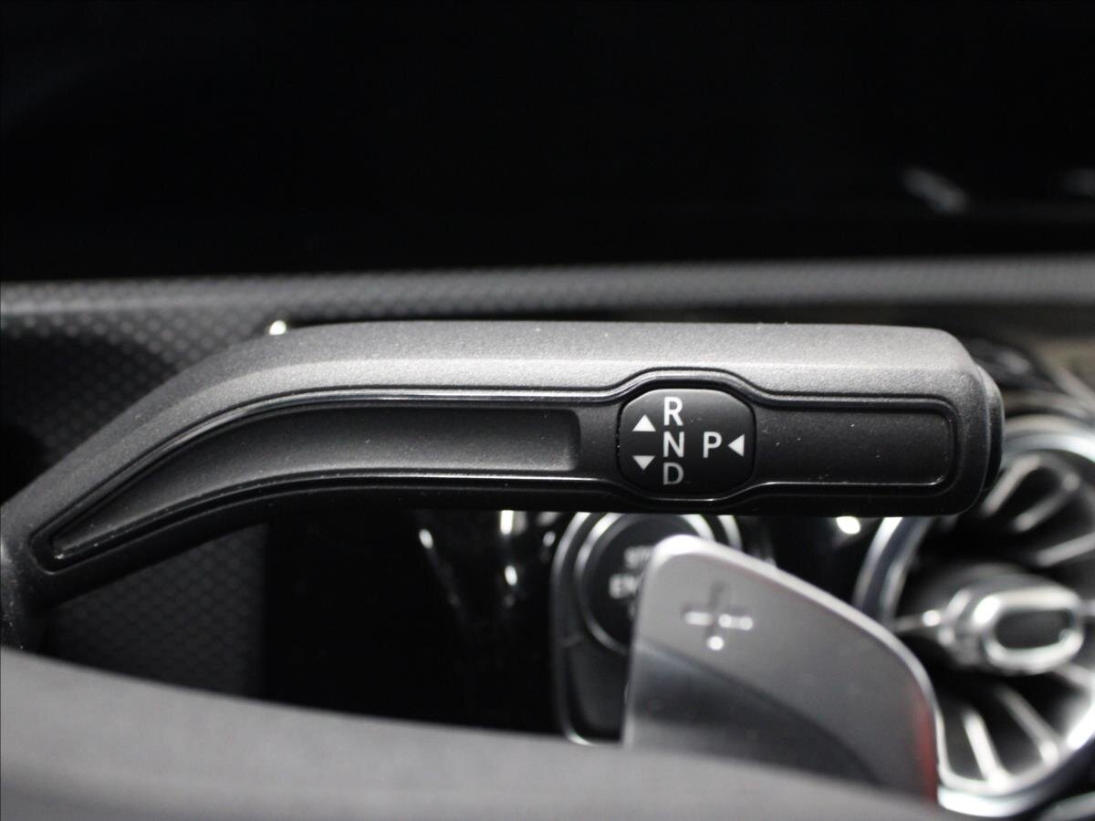 Mercedes-Benz CLA Kombi 2,0 l 140 kw