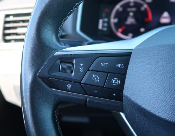 Seat Tarraco SUV / Terénní 2,0 l 110 kw