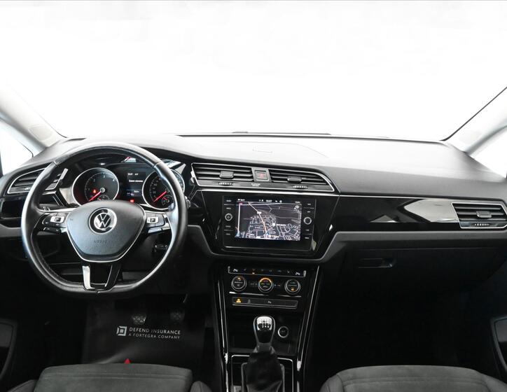 Volkswagen Touran 11