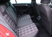 Volkswagen Golf 12