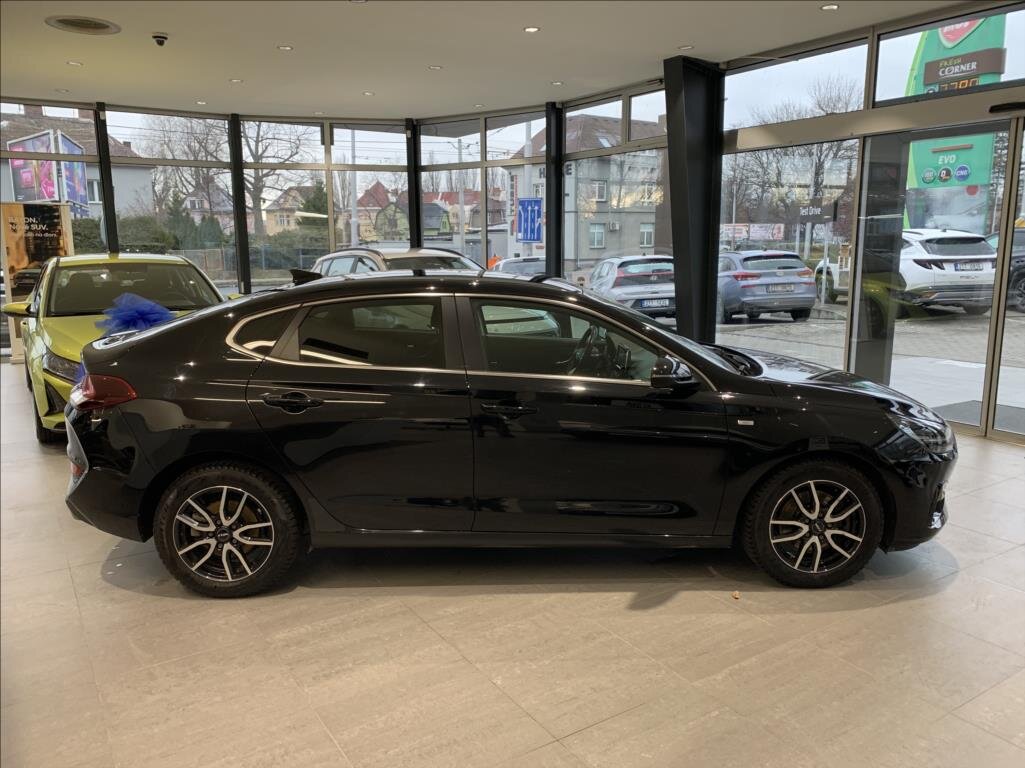 Hyundai i30 Liftback 1,5 l 117 kw