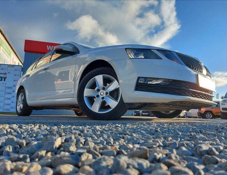 Škoda Octavia Kombi 1,6 l 85 kw
