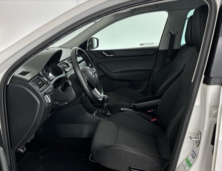 Škoda Rapid Liftback 1,2 l 63 kw