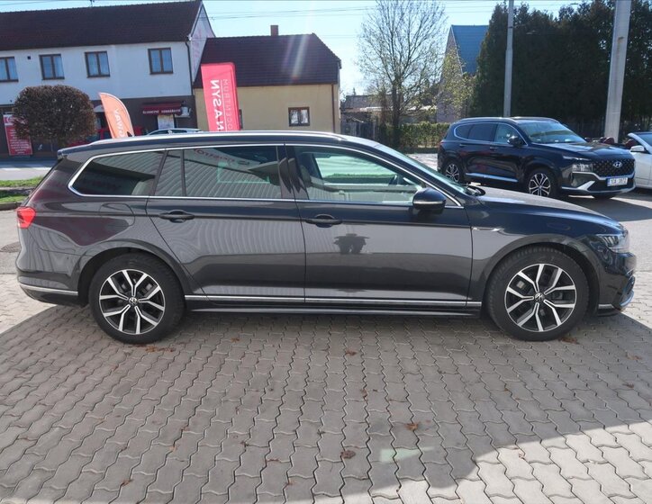 Volkswagen Passat Kombi 2,0 l 110 kw