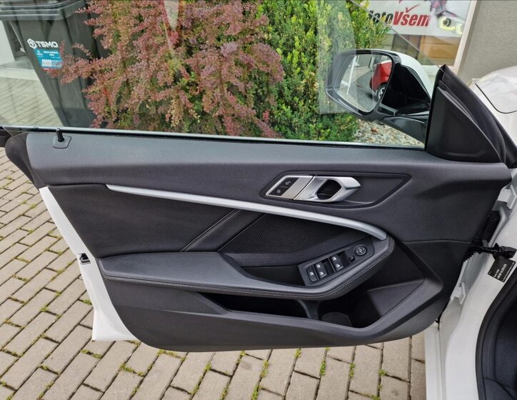 BMW Řada 2 Sedan 2,0 l 110 kw