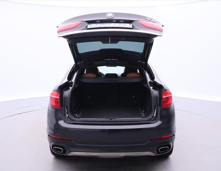 BMW X6 SUV 3,0 l 230 kw