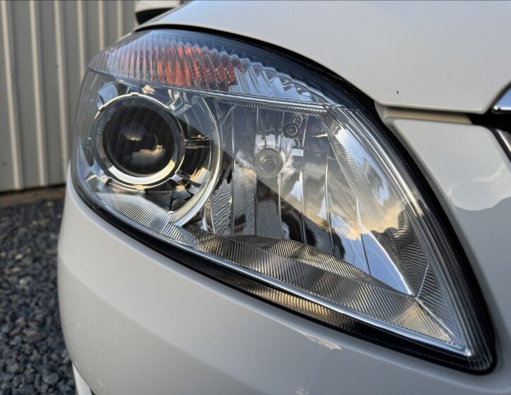 Škoda Roomster Kombi 1,2 l 63 kw