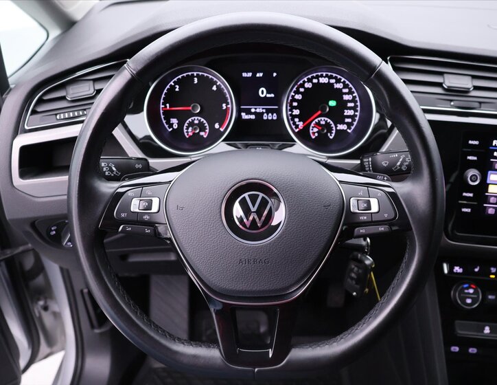 Volkswagen Touran MPV 2,0 l 110 kw