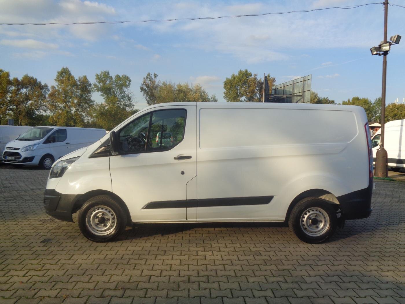 Ford Transit Custom Ostatní 2,0 l 77 kw