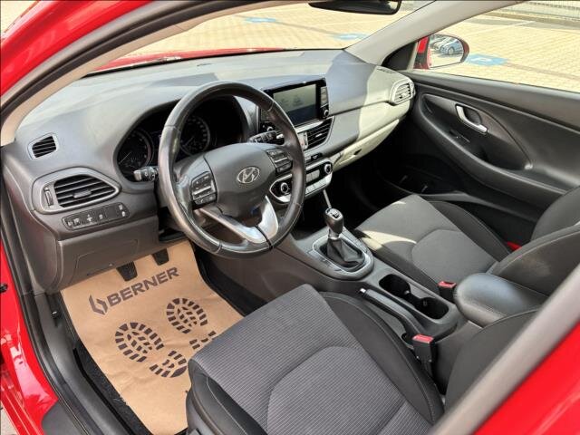 Hyundai i30 Hatchback 998,0 88 kw