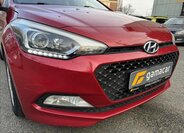 Hyundai i20 16
