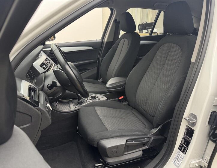 BMW X1 SUV 2,0 l 110 kw