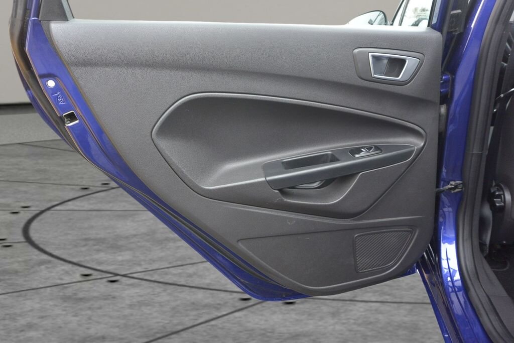 Ford Fiesta Hatchback 998,0 74 kw