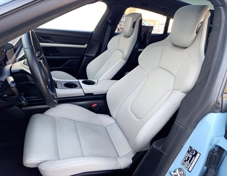 Porsche Taycan Kombi 0,0 560 kw