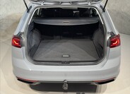 Volkswagen Passat 12