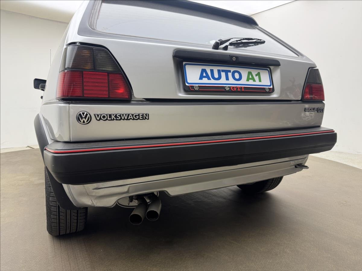 Volkswagen Golf Sedan / Limuzína 1,8 l 79 kw