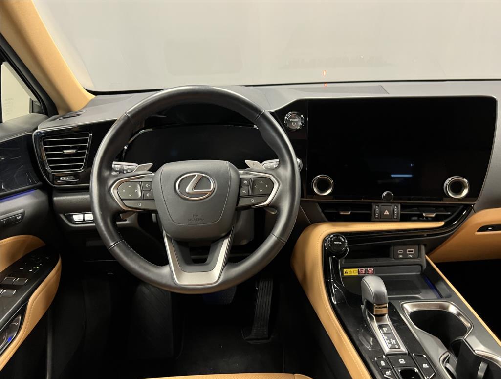 Lexus NX 350h