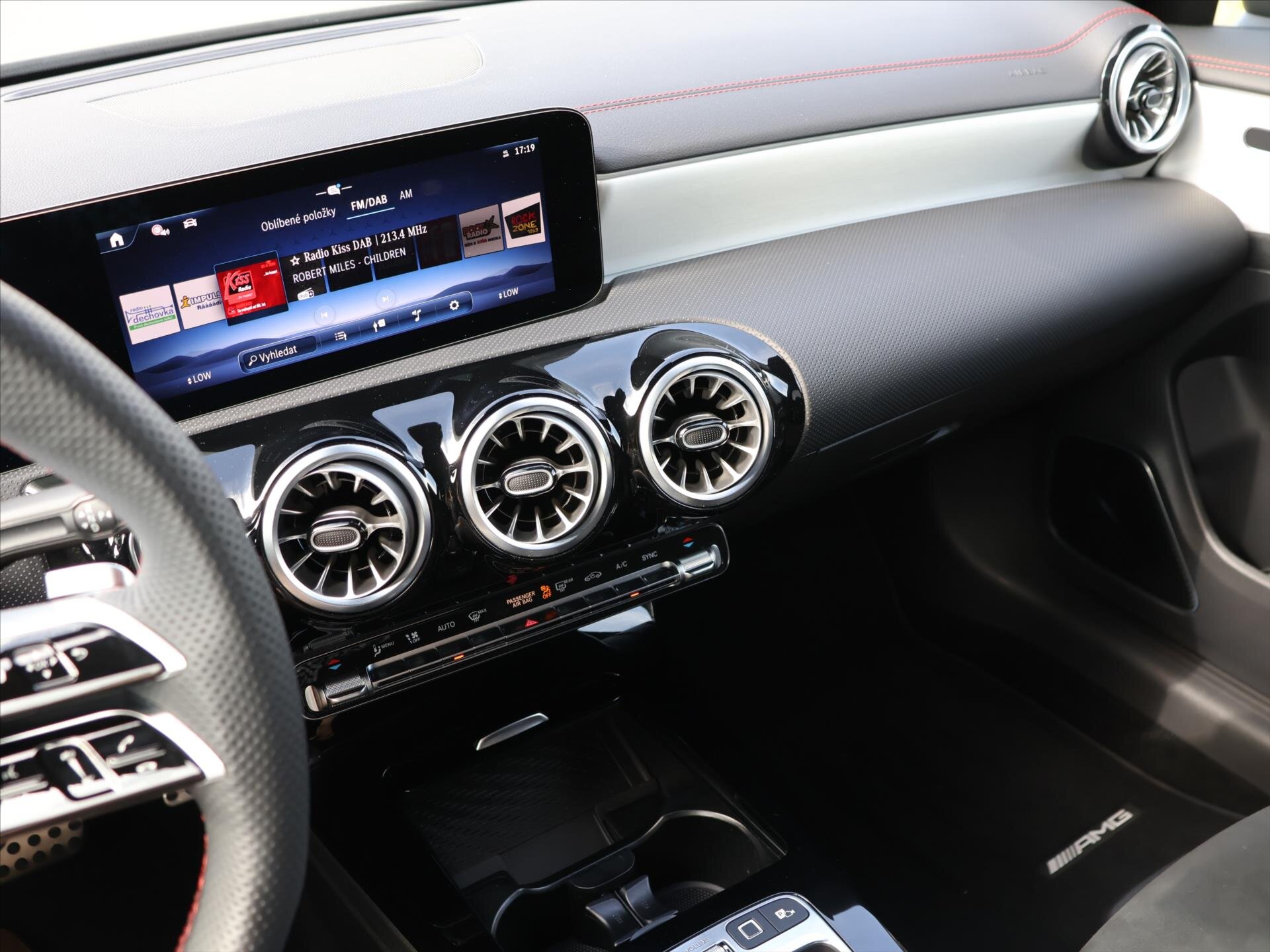 Mercedes-Benz CLA Kupé 1,3 l 120 kw