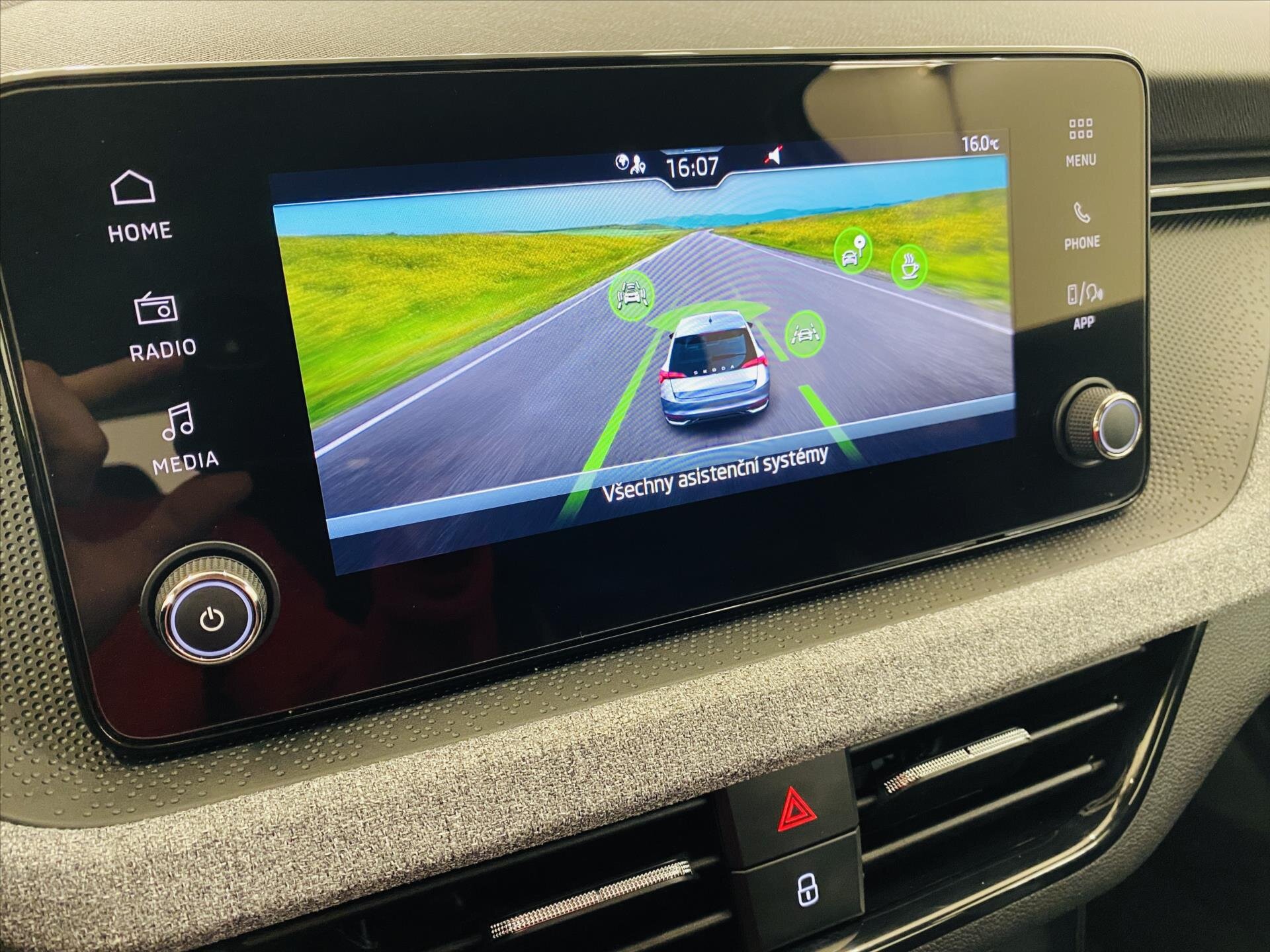 Škoda Scala Hatchback 999,0 85 kw