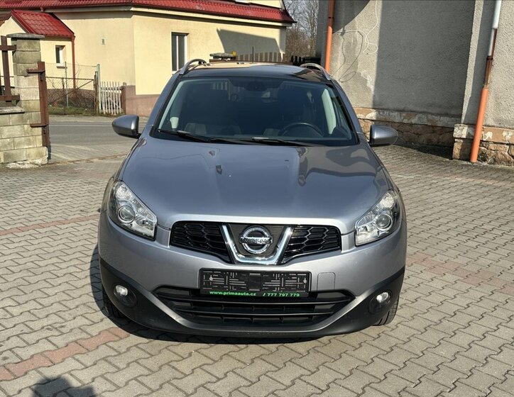 Nissan Qashqai Hatchback 2,0 l 104 kw