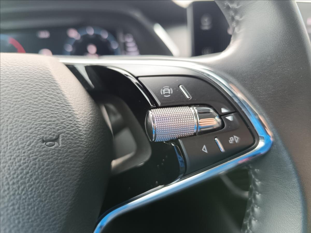 Škoda Octavia Liftback 2,0 l 85 kw