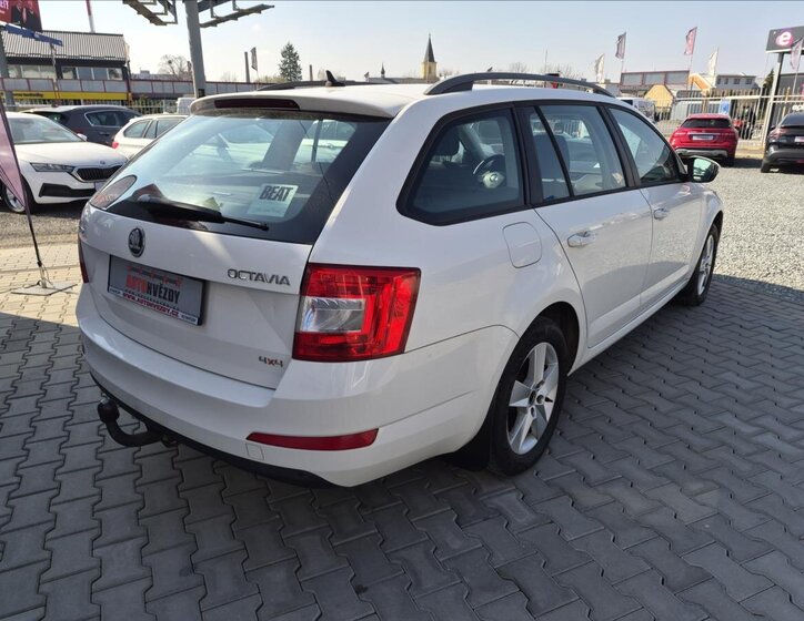 Škoda Octavia Kombi 1,6 l 77 kw