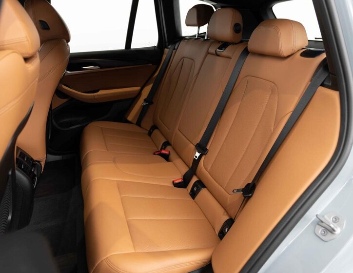 BMW X3 SUV 2,0 l 140 kw