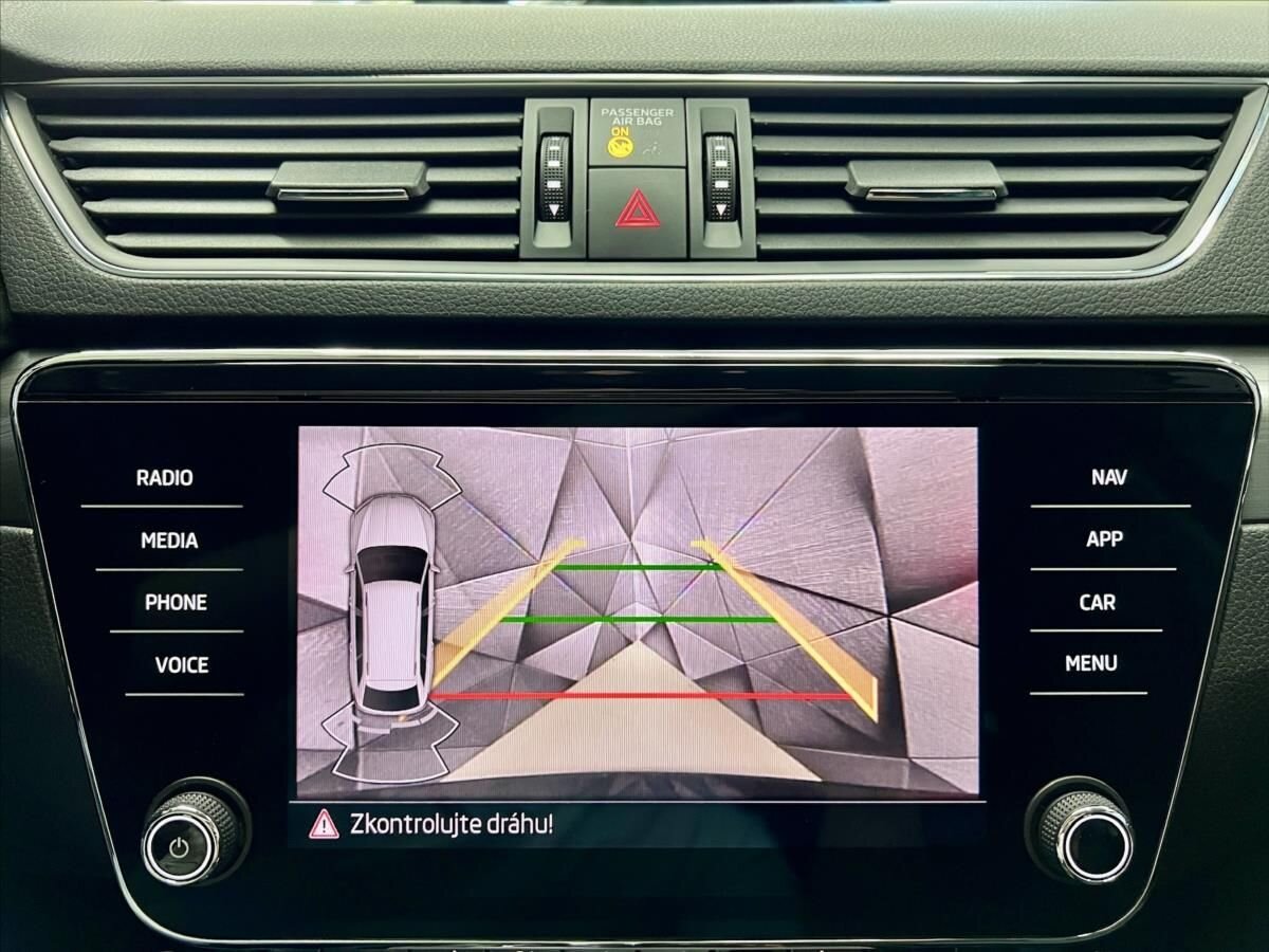 Škoda Superb Kombi 2,0 l 110 kw