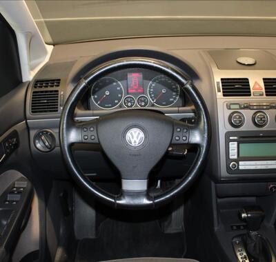 Volkswagen Touran 26