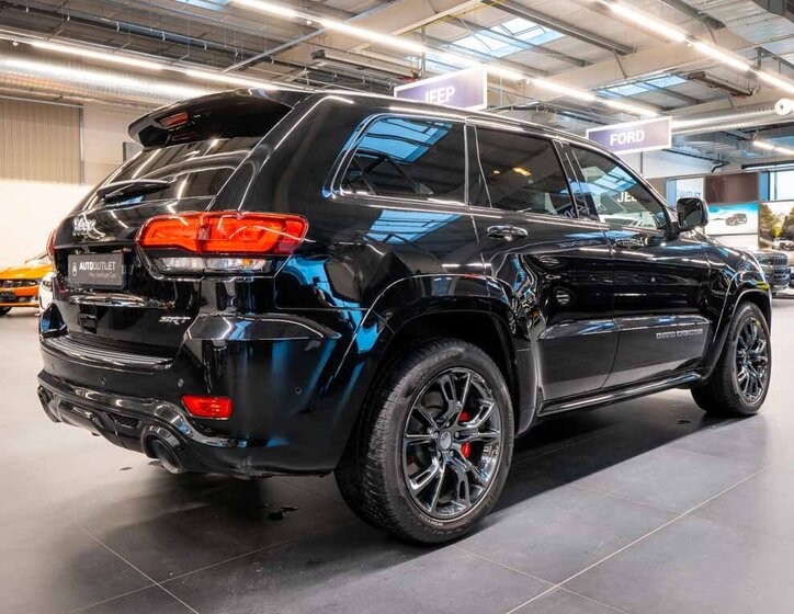 Jeep Grand Cherokee 7