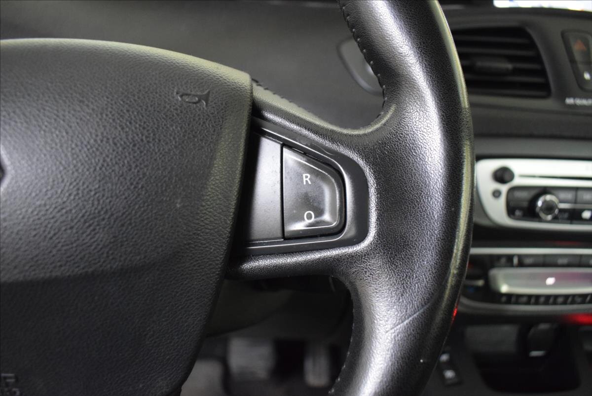 Renault Scénic MPV 1,5 l 81 kw