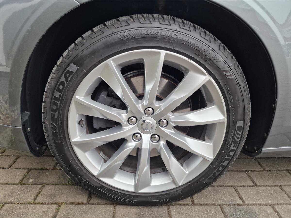 Volvo V90 Kombi 2,0 l 140 kw