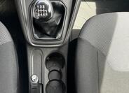 Ford Transit Courier 13