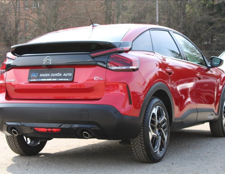 Citroën C4 SUV / Terénní 1,2 l 96 kw