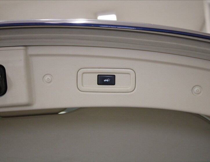 Infiniti QX70 SUV / Terénní 3,0 l 175 kw